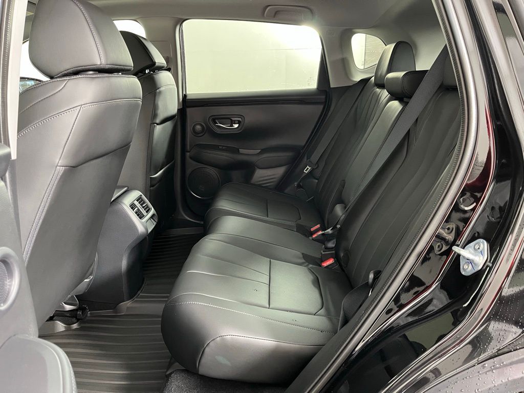 Thumbnail: 2025 Acura ADX - 23