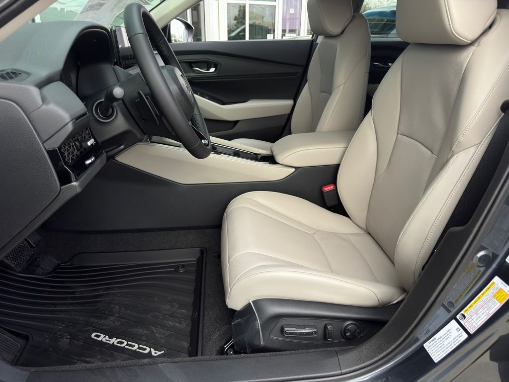 2026 Honda Accord Hybrid EX-L - 10