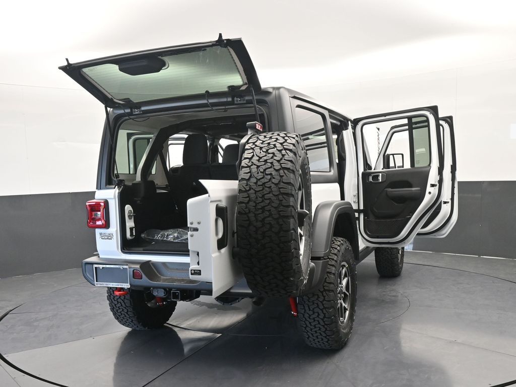 New 2026 Bright White Clearcoat Jeep Rubicon image 74
