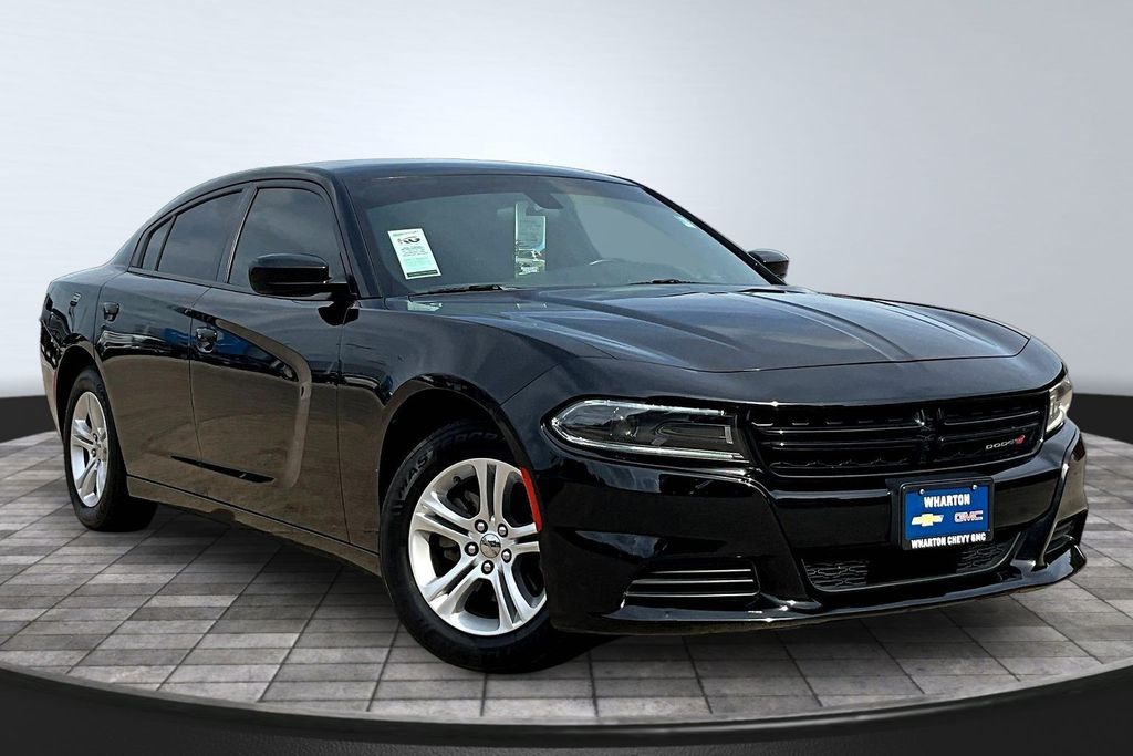 2022 Dodge Charger SXT - 3