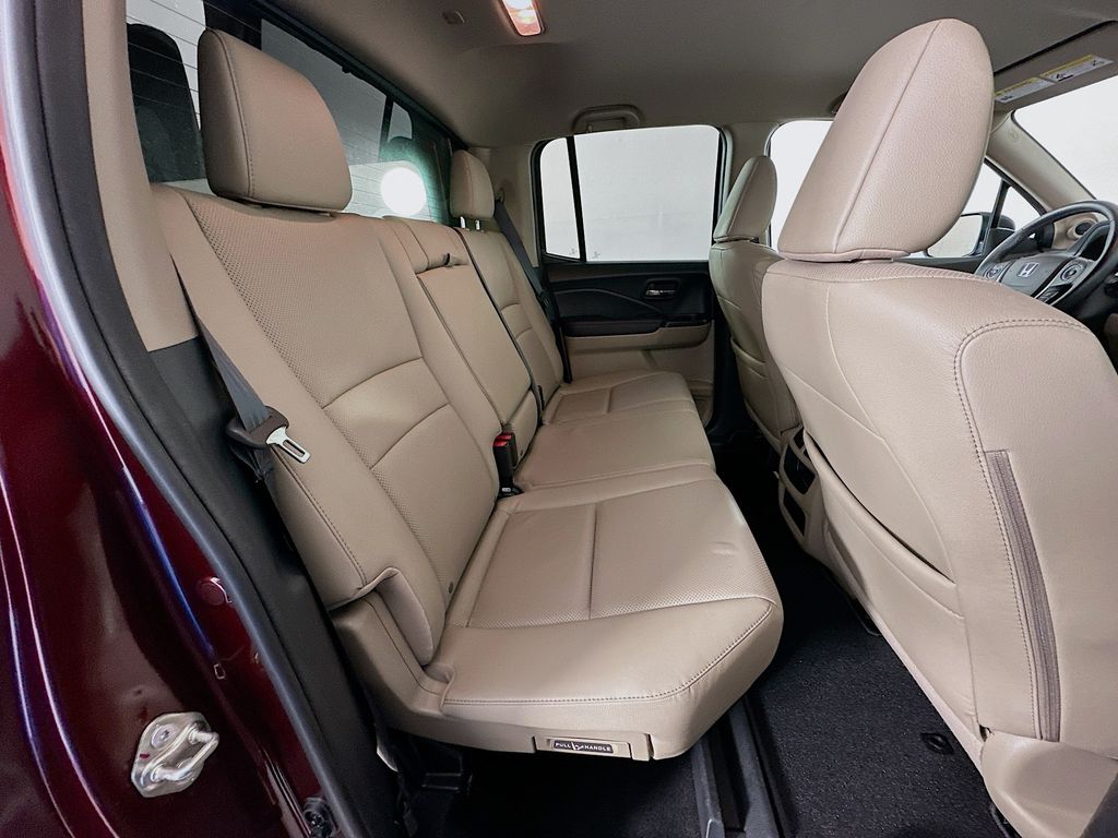 Thumbnail: 2017 Honda Ridgeline - 26