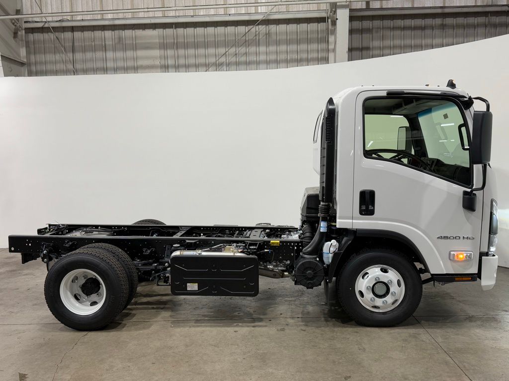 2025 Chevrolet 4500 HD LCF Diesel 