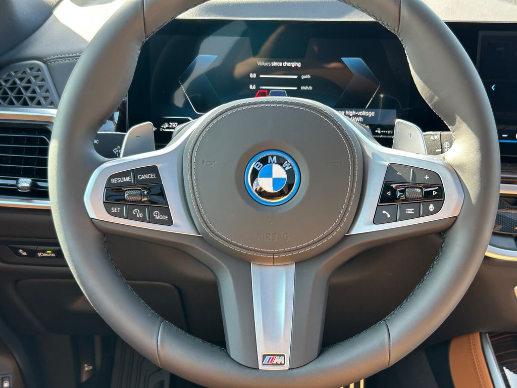 2026 BMW X5 xDrive50e 18