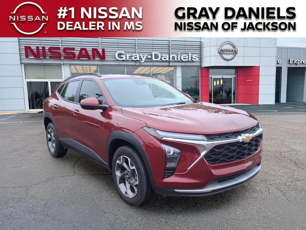 2024 Chevrolet Trax LT FWD