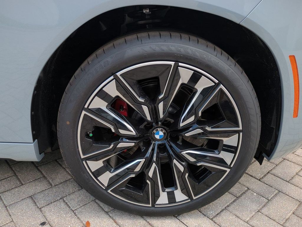 New 2026 Gray BMW 30 xDrive image 11