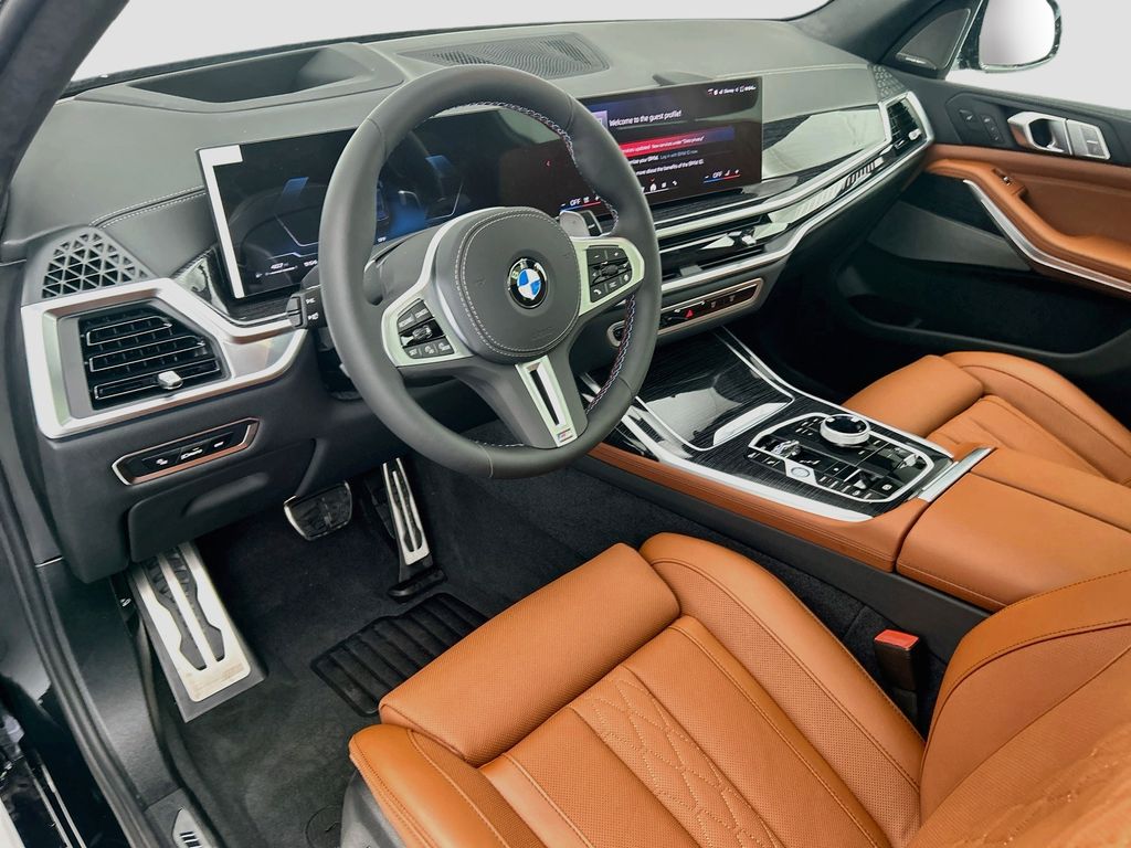 Thumbnail: 2027 BMW X7 - 9