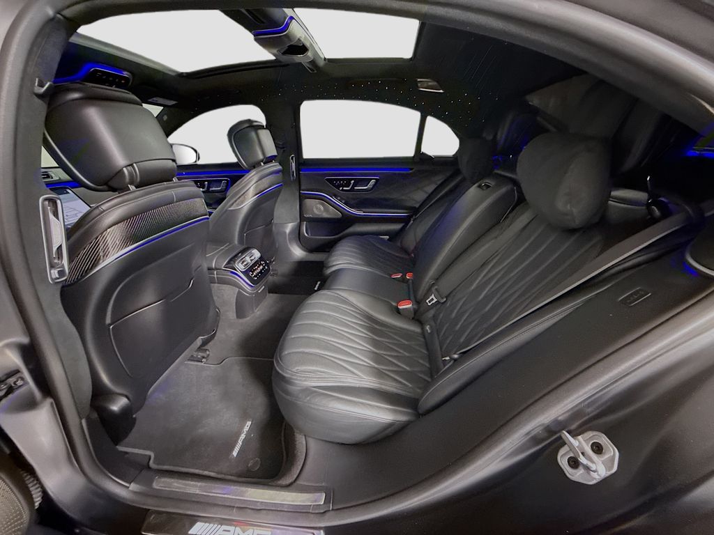 Thumbnail: 2024 Mercedes-Benz S-Class - 22