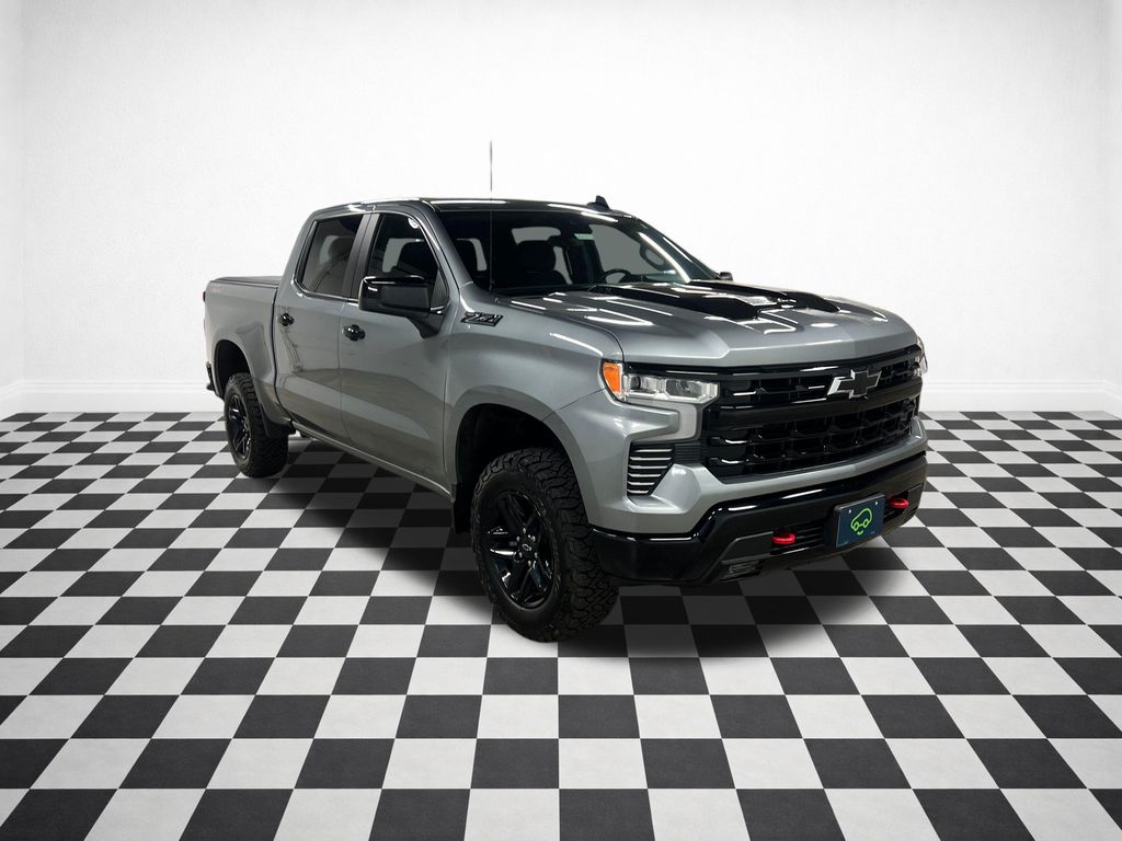 Sterling Gray Metallic 2024 Chevrolet Silverado 1500 Pickup Truck Four-Wheel Drive Automatic