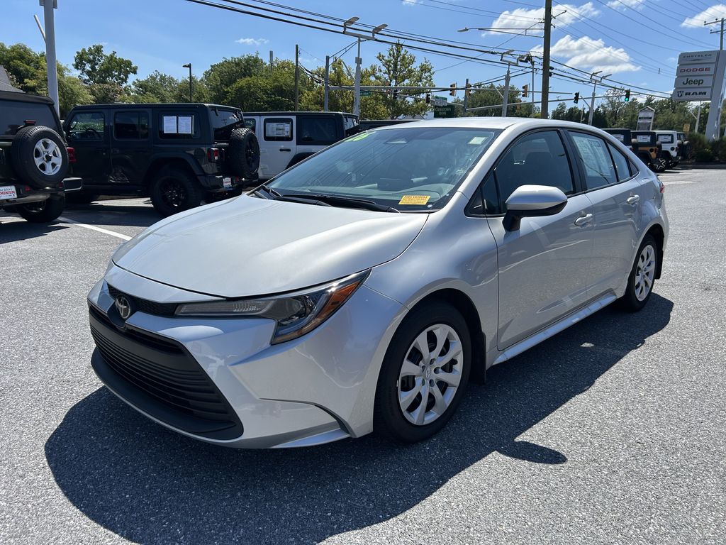 2026 Toyota Corolla LE FWD