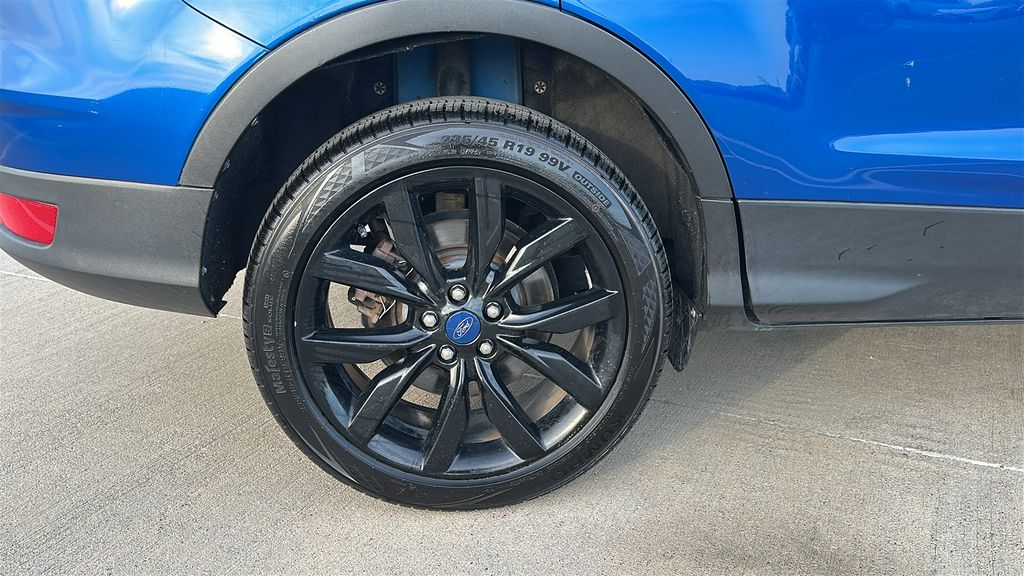 2018 Ford Escape SE Blue at Shottenkirk Kia Fort Bend