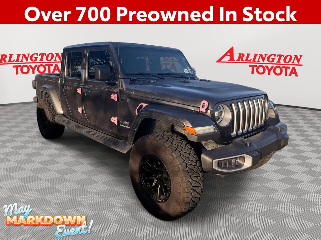 2022 Jeep Gladiator Overland's photo