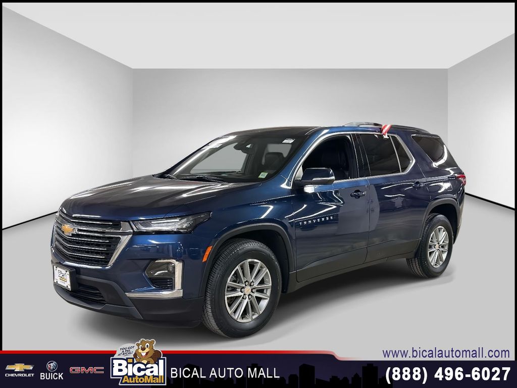2023 Chevrolet Traverse LT Leather AWD