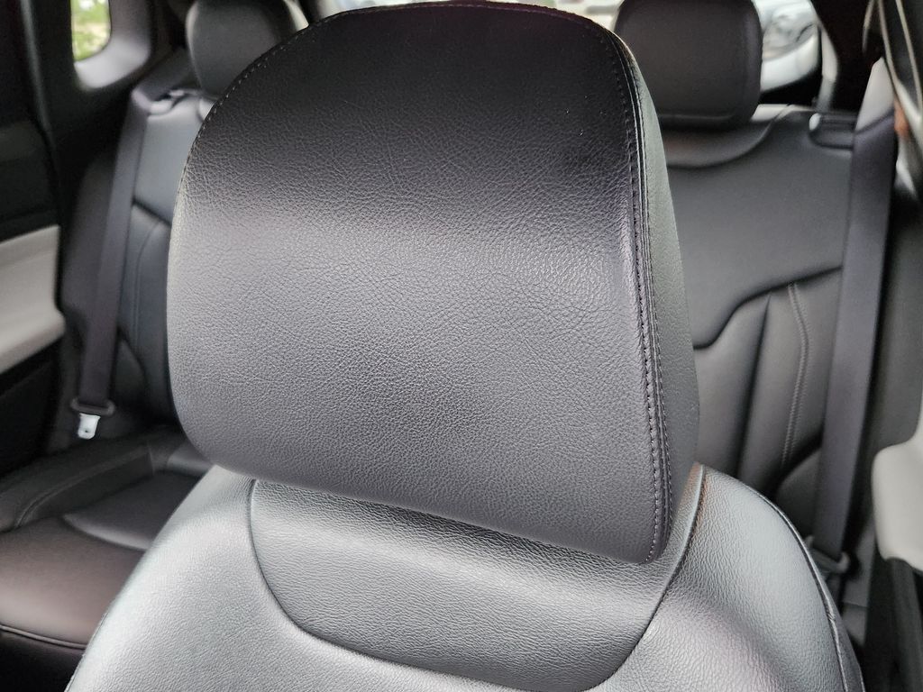 2025 Jeep Compass Limited - Photo 6