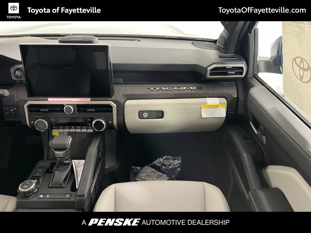 2025 Toyota Tacoma Limited 15