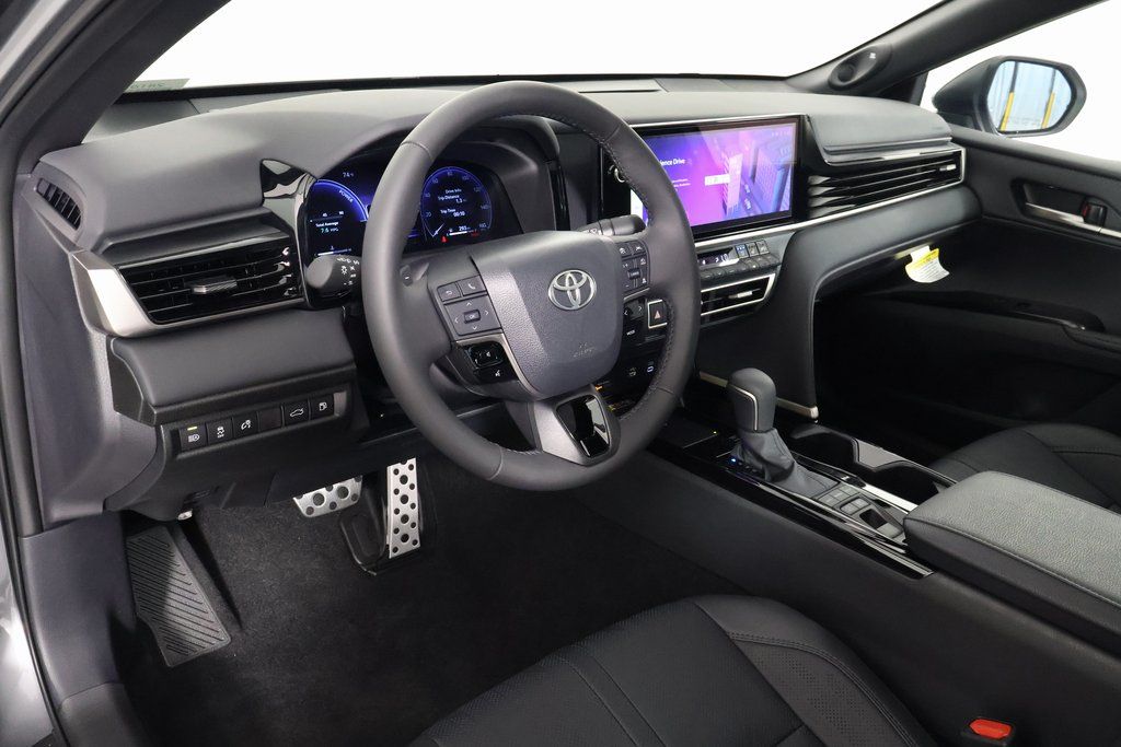 Thumbnail: 2025 Toyota Camry - 7