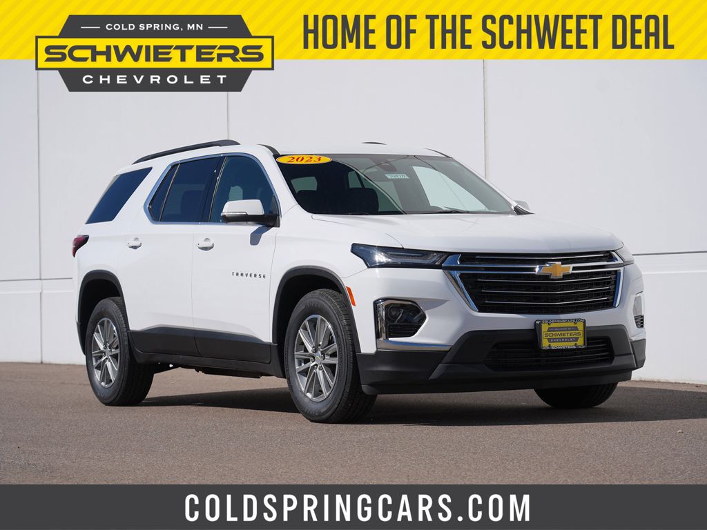 2023 Chevrolet Traverse LT Cloth AWD