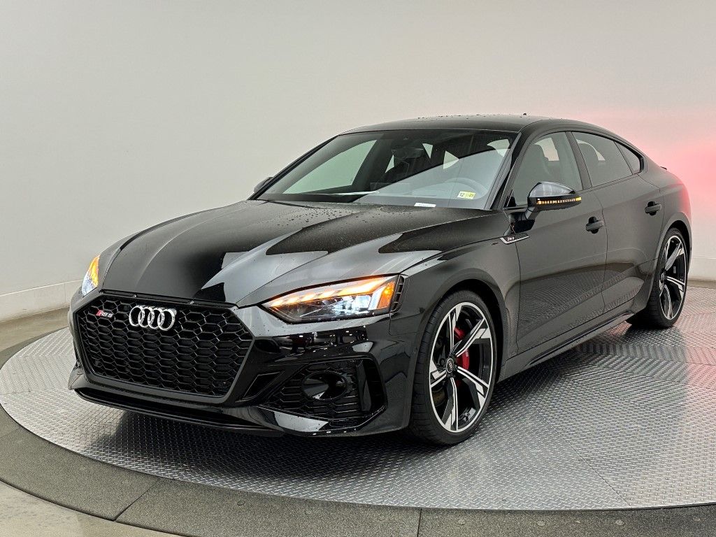 2025 Audi RS 5  2