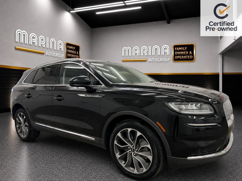 Infinite Black Metallic Clearcoat 2023 Lincoln Nautilus SUV / Crossover All-Wheel Drive 8-Speed Automatic