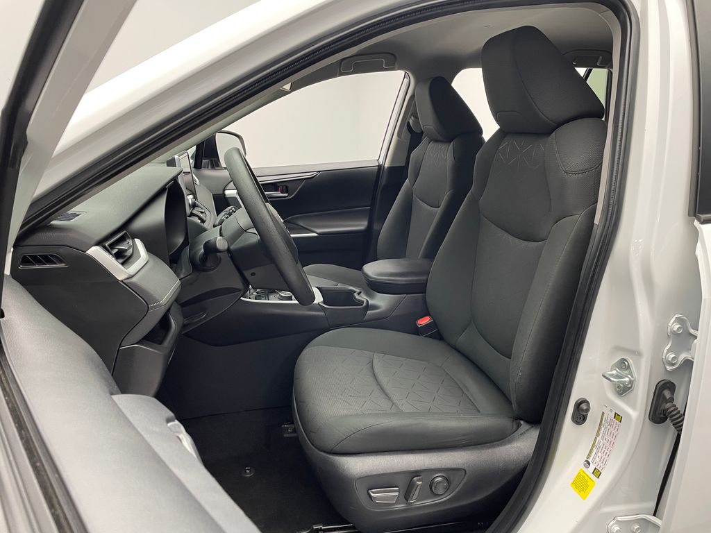 Thumbnail: 2024 Toyota RAV4 - 13