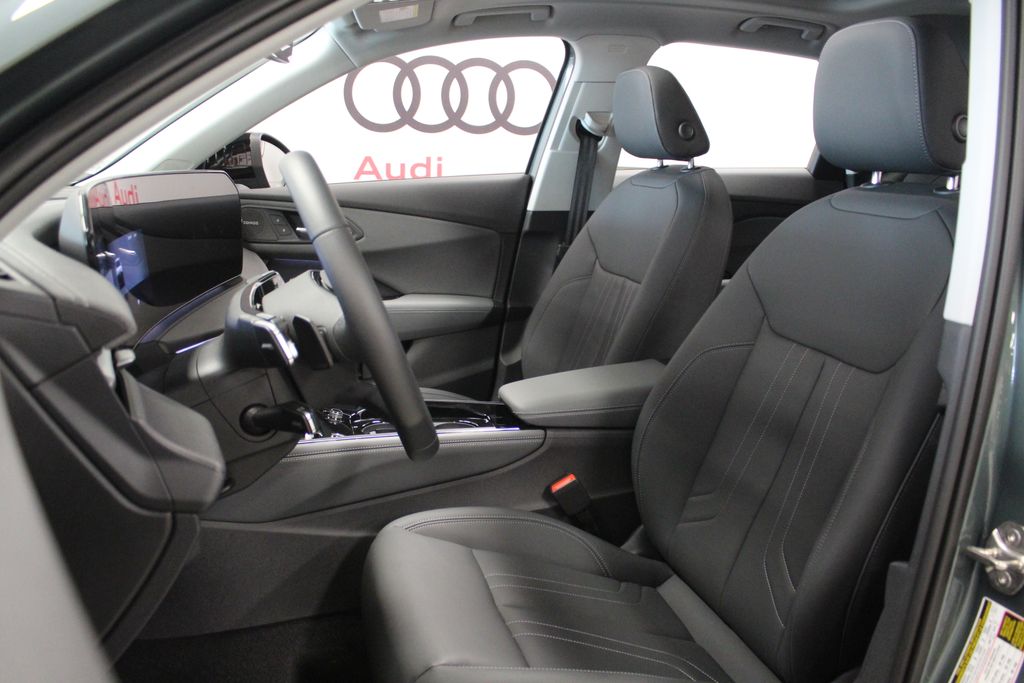 Thumbnail: 2026 Audi Q3 - 12