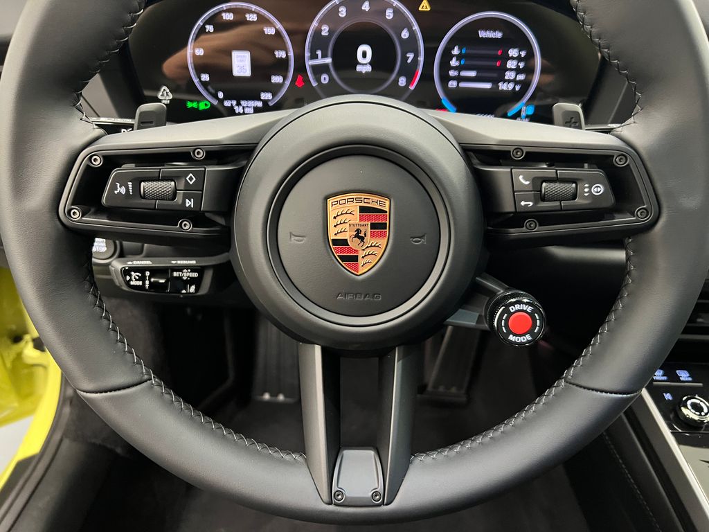 Thumbnail: 2026 Porsche 911 - 15