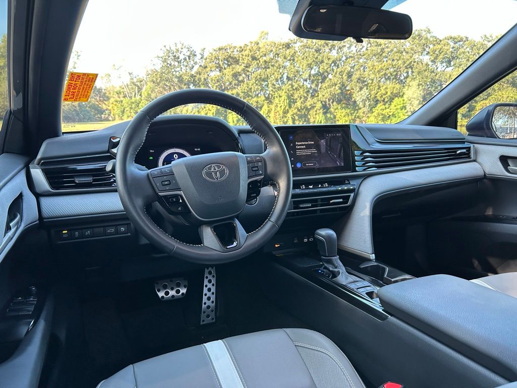 Thumbnail: 2025 Toyota Camry - 12