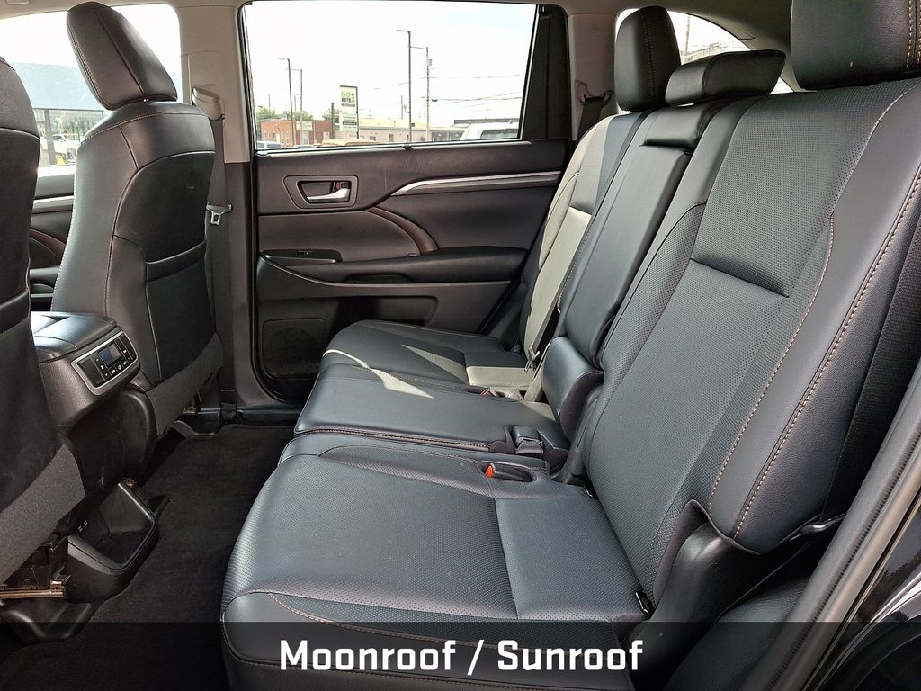 2019 Toyota Highlander Limited Black at Subaru and VW of Moon Township