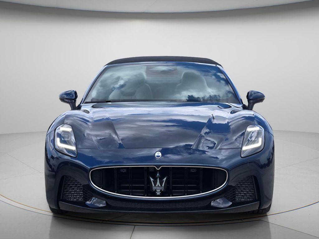 2026 Maserati Grancabrio - $184,515
