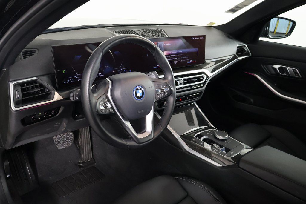Thumbnail: 2023 BMW 3 Series - 7