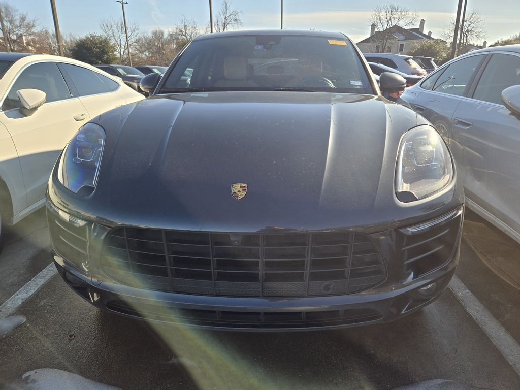 used 2018 Porsche Macan car, priced at $22,221