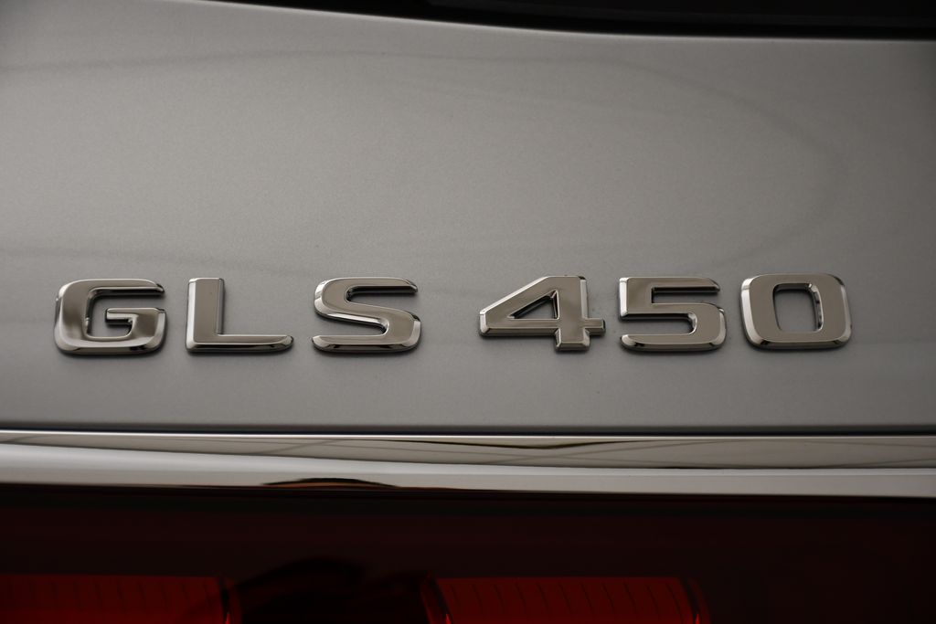 Thumbnail: 2026 Mercedes-Benz GLS - 9