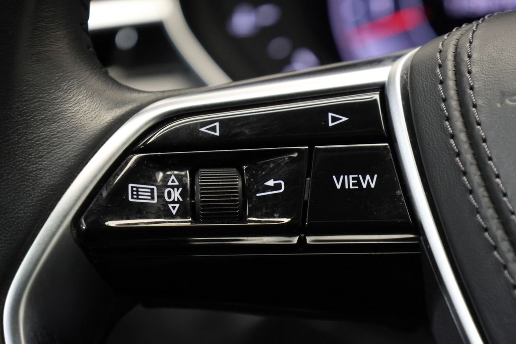 Thumbnail: 2019 Audi A8 - 21