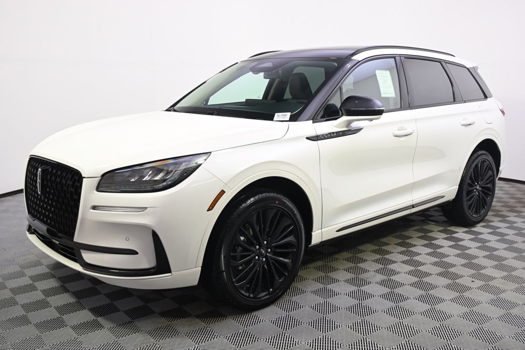 New 2026 White Lincoln Premiere image 2