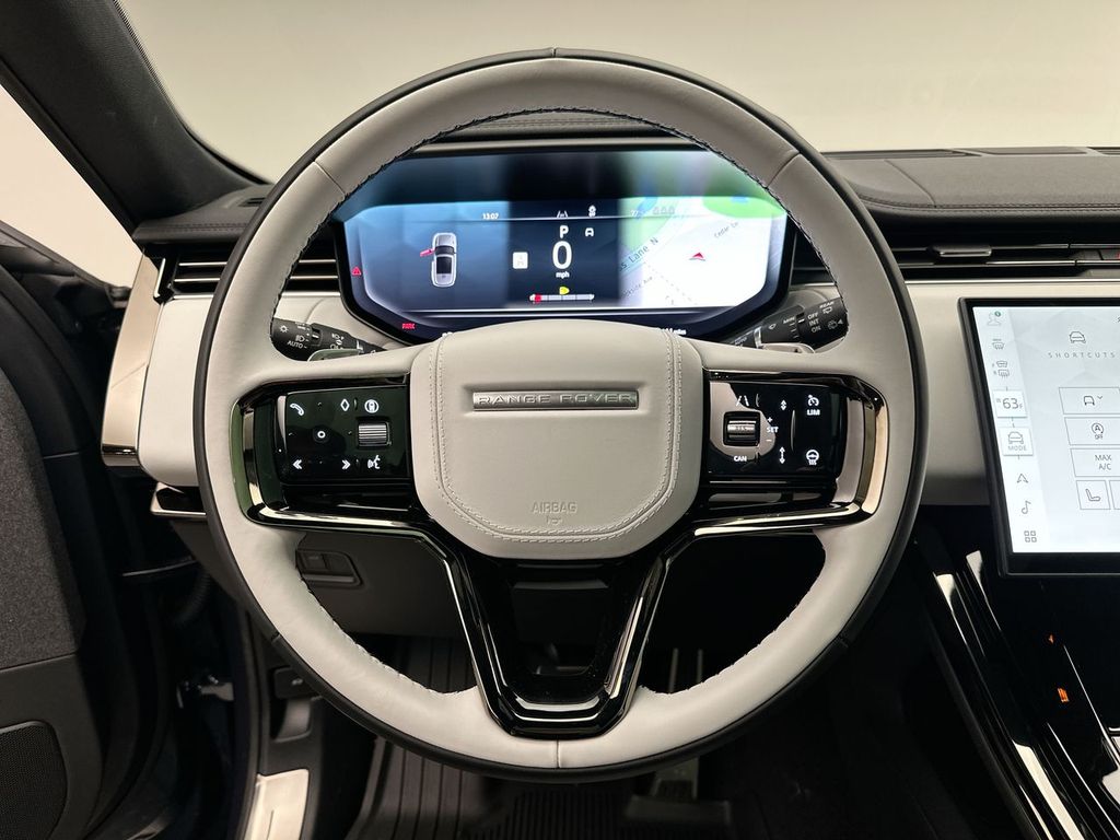 2025 Land Rover Range Rover Sport Dynamic 13