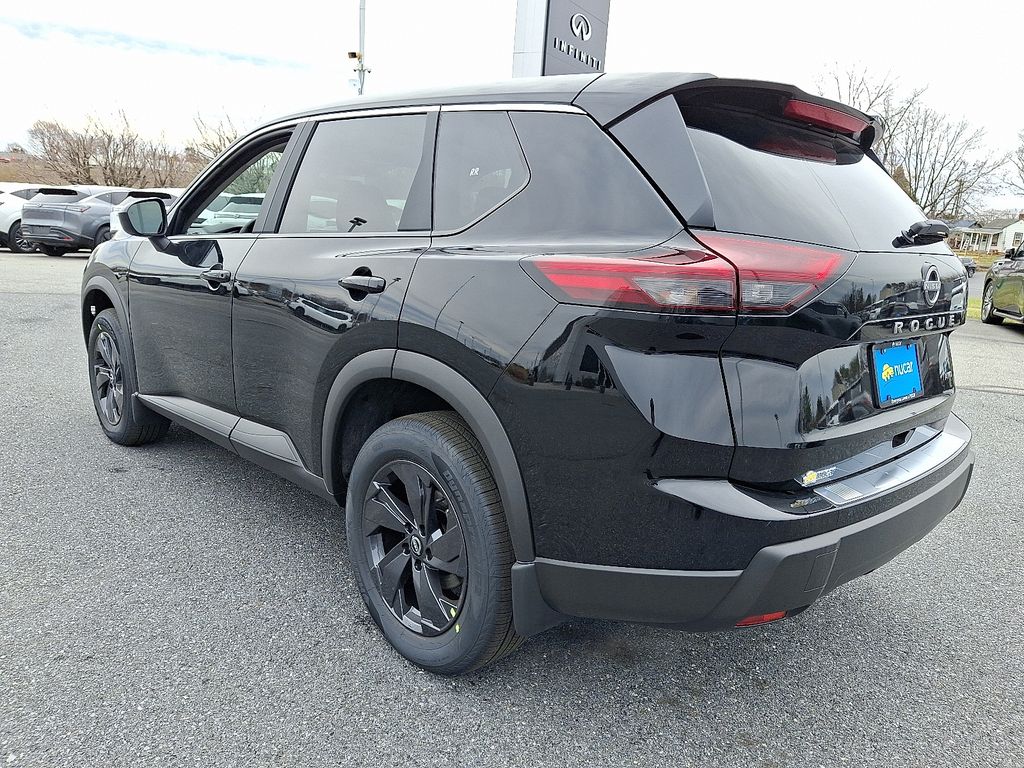 2026 Nissan Rogue — photo 3