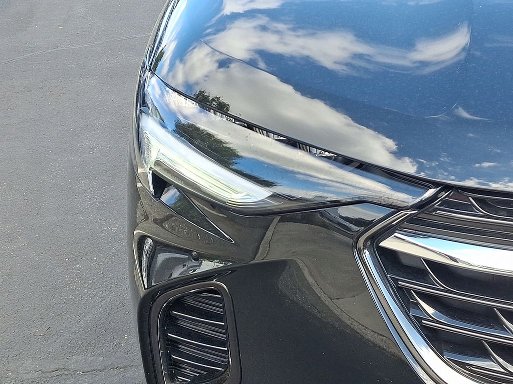 2023 Buick Envision Essence 9