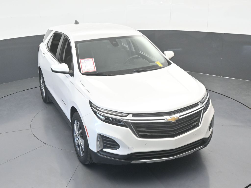 Used 2022 Iridescent Pearl Tricoat Chevrolet LT image 56