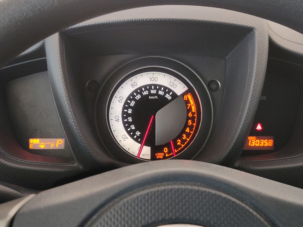Used 2014 Gray Scion Base image 16