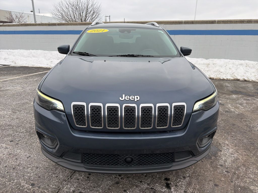 Thumbnail: 2021 Jeep Cherokee - 8