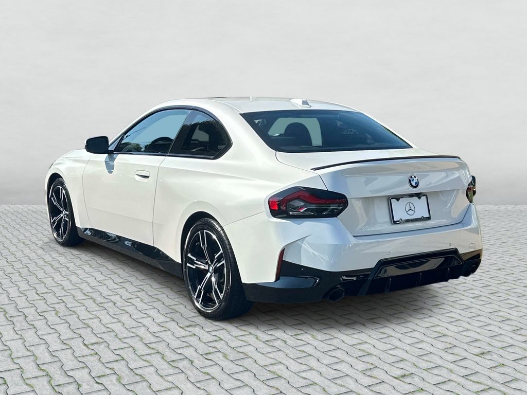 Thumbnail: 2024 BMW 2 Series - 7