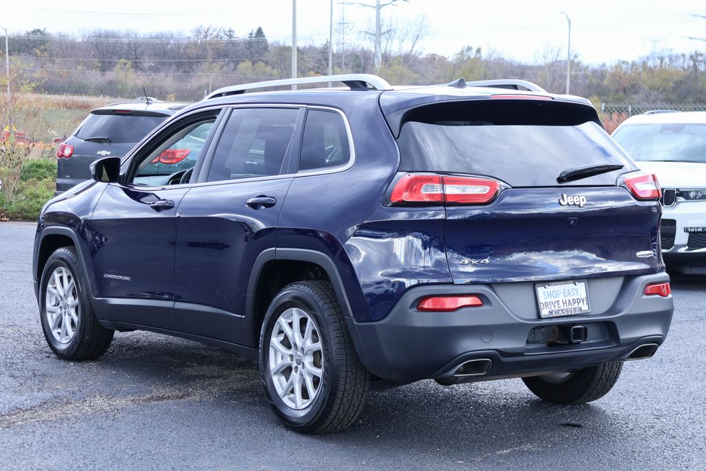 2016 Jeep Cherokee Latitude 11