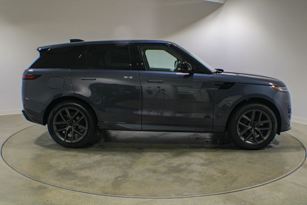 New 2026 Blue Land Rover Dynamic SE image 7