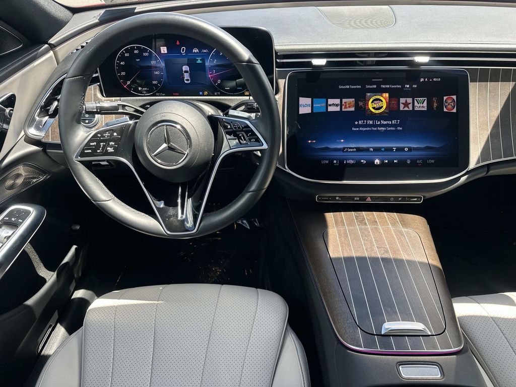 Thumbnail: 2024 Mercedes-Benz E-Class - 20