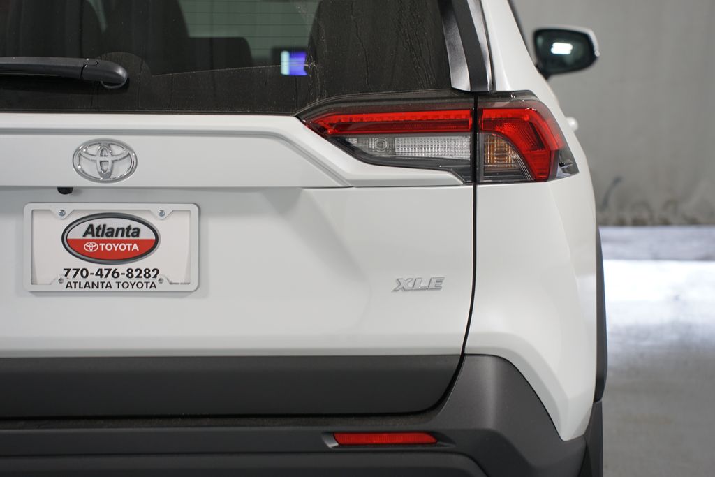 Thumbnail: 2025 Toyota RAV4 - 10