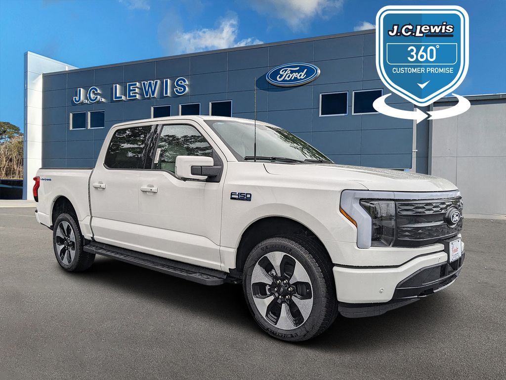 2025 Ford F-150 Lightning Platinum