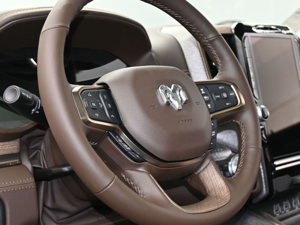 New 2026 Diamond Black Crystal Pearlcoat Ram Limited image 14