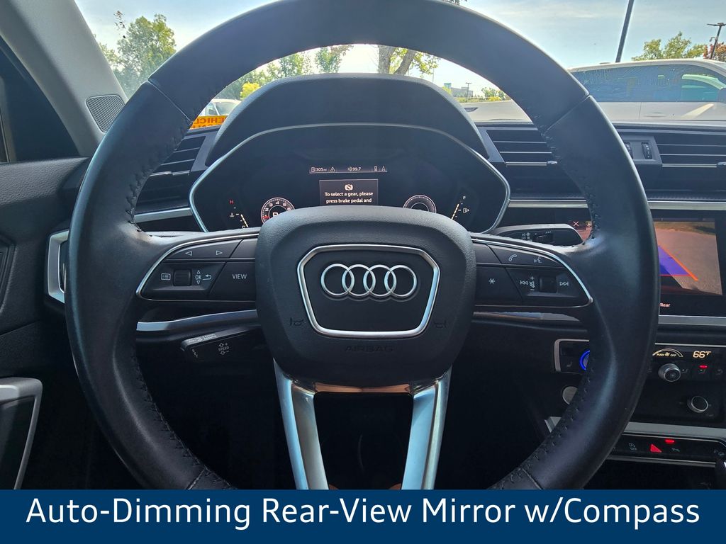 AudiQ323