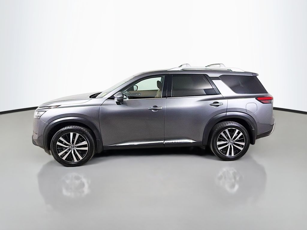 Used 2023 Nissan Pathfinder SUV