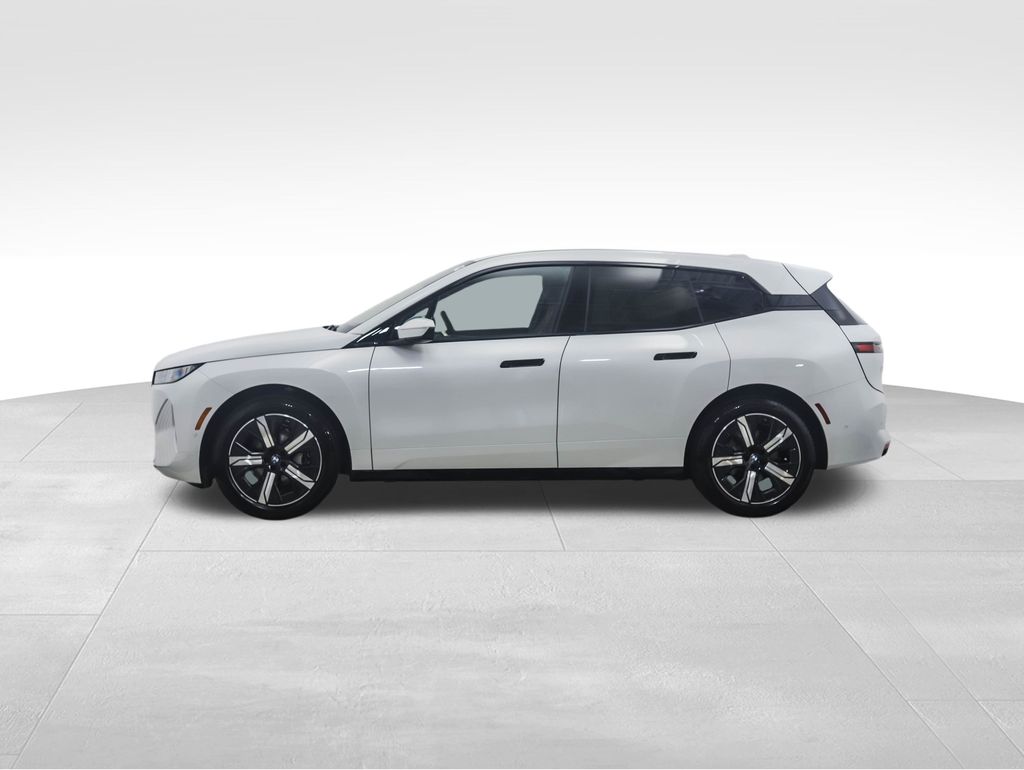 Thumbnail: 2026 BMW iX - 3