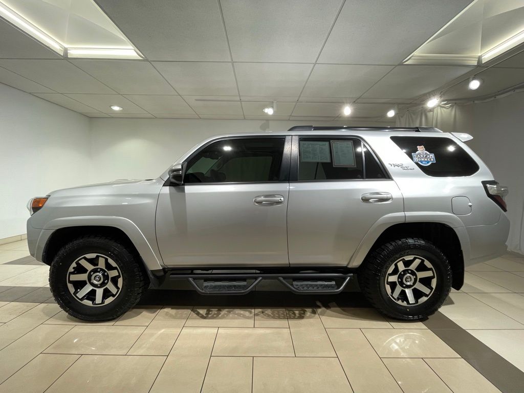 2020 Toyota 4Runner TRD Off Road 2